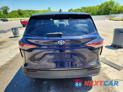 Zdjęcie 6 z 13 samochodu: 2021 TOYOTA SIENNA XLE VIN:5TDYRKEC9MS034075 - miniatura