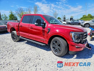 Czwarte zdjęcie samochodu z boku: 2023 FORD F150 SUPERCREW VIN:1FTFW1ED0PFC22250 - miniatura