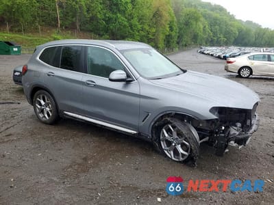 Czwarte zdjęcie samochodu z boku: 2023 BMW X3 XDRIVE30I VIN:5UX53DP05P9S88354 - miniatura