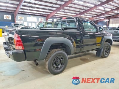 Trzecie zdjęcie samochodu z tyłu: 2013 TOYOTA TACOMA BASE VIN:5TFPX4EN2DX013366 - miniatura