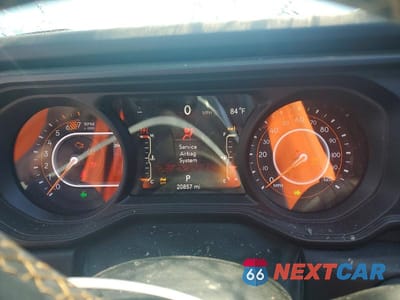 Zdjęcie 9 z 13 samochodu: 2024 JEEP WRANGLER SAHARA VIN:1C4PJXEG8RW247724 - miniatura