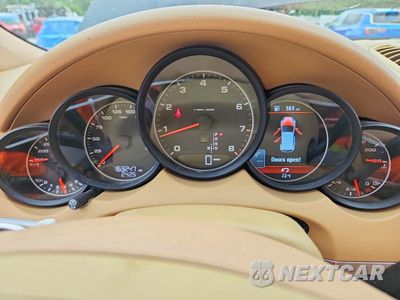 Zdjęcie 9 z 13 samochodu: 2013 PORSCHE CAYENNE VIN:WP1AA2A24DLA03399 - miniatura