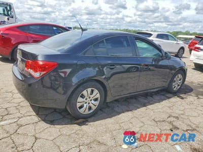 Trzecie zdjęcie samochodu z tyłu: 2013 CHEVROLET CRUZE LS VIN:1G1PA5SH4D7325283 - miniatura