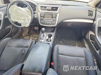 Zdjęcie 15 z 24 samochodu: 2017 NISSAN ALTIMA 2.5 SR VIN:1N4AL3AP3HC471357 - miniatura