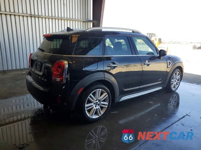 Trzecie zdjęcie samochodu z tyłu: 2018 MINI COOPER S COUNTRYMAN ALL4 VIN:WMZYT5C36J3E60005 - miniatura