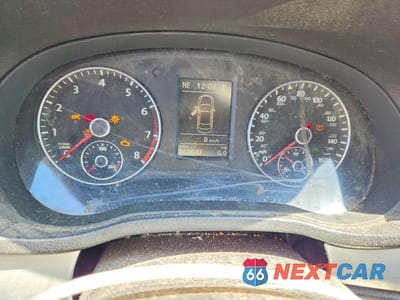 Zdjęcie 9 z 12 samochodu: 2012 VOLKSWAGEN PASSAT SE VIN:1VWBP7A37CC089569 - miniatura