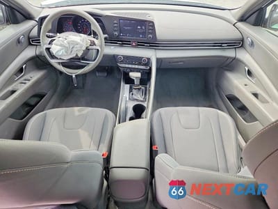 Zdjęcie 8 z 12 samochodu: 2023 HYUNDAI ELANTRA SEL VIN:5NPLM4AG2PH105804 - miniatura