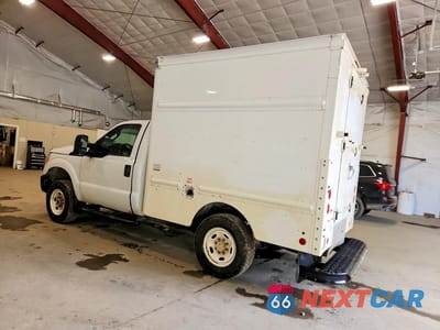 Drugie zdjęcie samochodu z przodu: 2015 FORD F250 SUPER DUTY BOX TRUCK VIN:1FDBF2B6XFEA47578 - miniatura