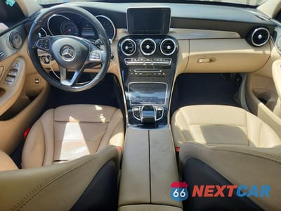 Zdjęcie 8 z 12 samochodu: 2016 MERCEDES-BENZ C 300 VIN:55SWF4JB8GU144261 - miniatura
