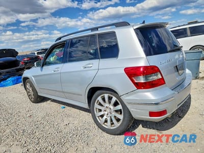 Drugie zdjęcie samochodu z przodu: 2011 MERCEDES-BENZ GLK 350 4MATIC VIN:WDCGG8HB1BF614967 - miniatura