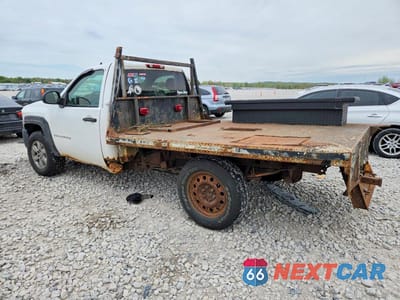 Drugie zdjęcie samochodu z przodu: 2007 CHEVROLET SILVERADO K1500 VIN:1GCEK14057E547519 - miniatura