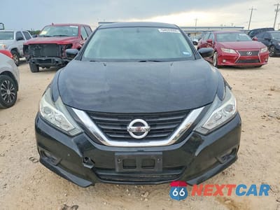 Piąte zdjęcie samochodu w środku: 2017 NISSAN ALTIMA VIN:1N4AL3AP7HC271212 - miniatura