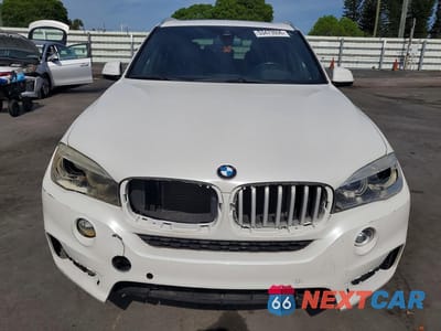 Piąte zdjęcie samochodu w środku: 2018 BMW X5 SDRIVE35I VIN:5UXKR2C58J0Z20976 - miniatura