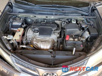 Zdjęcie 11 z 12 samochodu: 2015 TOYOTA RAV4 XLE VIN:JTMWFREV1FJ052712 - miniatura