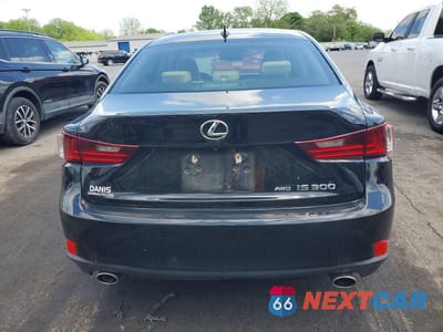 Zdjęcie 6 z 12 samochodu: 2016 LEXUS IS 300 VIN:JTHCM1D21G5005528 - miniatura