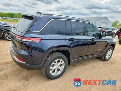 Trzecie zdjęcie samochodu z tyłu: 2024 JEEP GRAND CHEROKEE LIMITED VIN:1C4RJHBG7R8925189 - miniatura
