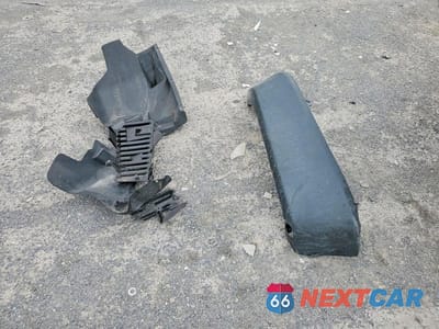 Zdjęcie 12 z 13 samochodu: 2010 JEEP WRANGLER SPORT VIN:1J4AA2D14AL102475 - miniatura