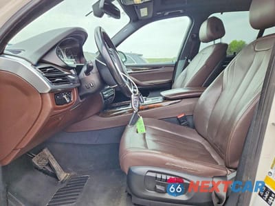 Zdjęcie 7 z 13 samochodu: 2017 BMW X5 XDRIVE35I VIN:5UXKR0C35H0V73135 - miniatura