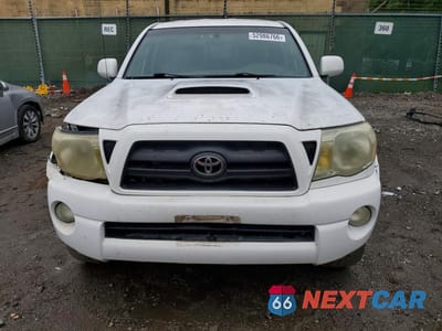 Piąte zdjęcie samochodu w środku: 2005 TOYOTA TACOMA DOUBLE CAB LONG BED VIN:5TEMU52N15Z117184 - miniatura