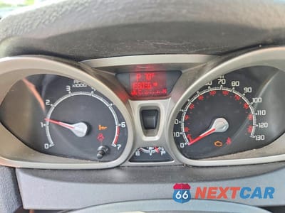 Zdjęcie 9 z 12 samochodu: 2013 FORD FIESTA SE VIN:3FADP4BJ2DM129506 - miniatura