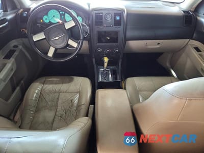 Zdjęcie 8 z 12 samochodu: 2006 CHRYSLER 300 TOURING VIN:2C3KA53G76H405454 - miniatura