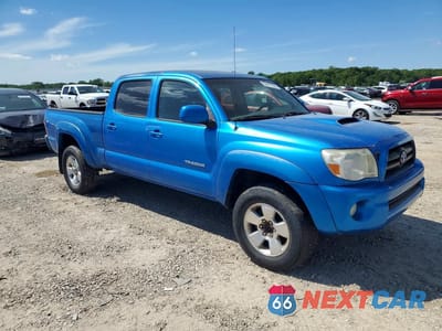 Czwarte zdjęcie samochodu z boku: 2005 TOYOTA TACOMA DOUBLE CAB PRERUNNER LONG BED VIN:5TEKU72N15Z032557 - miniatura