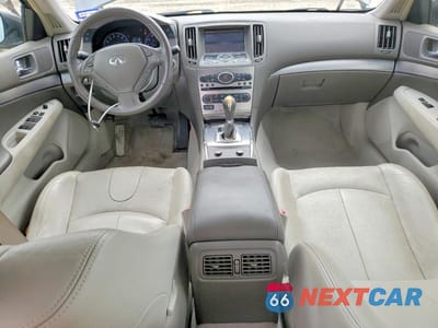 Zdjęcie 8 z 12 samochodu: 2015 INFINITI Q40 BASE VIN:JN1CV6AP1FM503408 - miniatura