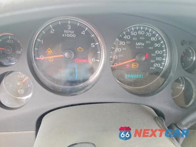 Zdjęcie 9 z 13 samochodu: 2008 GMC YUKON XL C1500 VIN:1GKFC16J98R128174 - miniatura