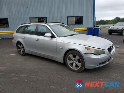 Czwarte zdjęcie samochodu z boku: 2006 BMW 530 VIN:WBANN73556CN00604 - miniatura