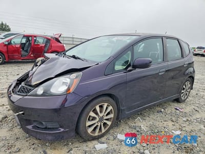 2013 HONDA FIT SPORT JHMGE8H55DC047896 - główne zdjęcie licytacji z USA - miniatura