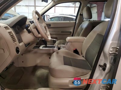 Zdjęcie 7 z 14 samochodu: 2008 FORD ESCAPE XLT VIN:1FMCU93178KA64445 - miniatura