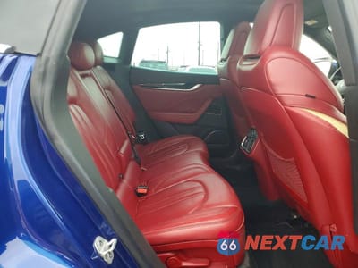 Zdjęcie 11 z 13 samochodu: 2019 MASERATI LEVANTE SPORT VIN:ZN661XUS0KX318723 - miniatura