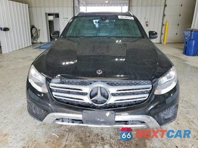 Piąte zdjęcie samochodu w środku: 2018 MERCEDES-BENZ GLC 300 VIN:WDC0G4JB7JV038147 - miniatura