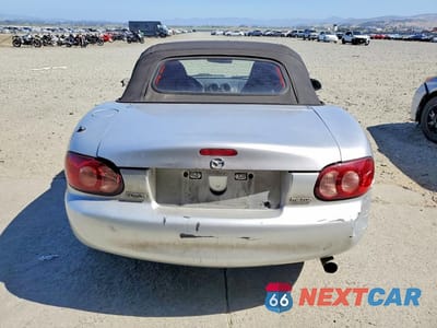 Zdjęcie 6 z 12 samochodu: 2001 MAZDA MX-5 MIATA BASE VIN:JM1NB353810205717 - miniatura