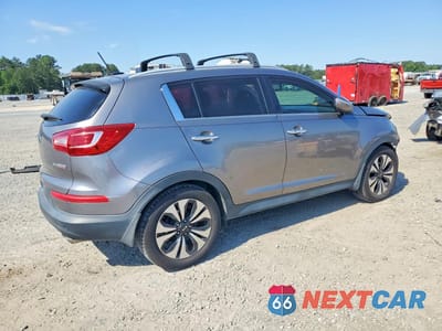 Trzecie zdjęcie samochodu z tyłu: 2013 KIA SPORTAGE SX VIN:KNDPC3A67D7386374 - miniatura