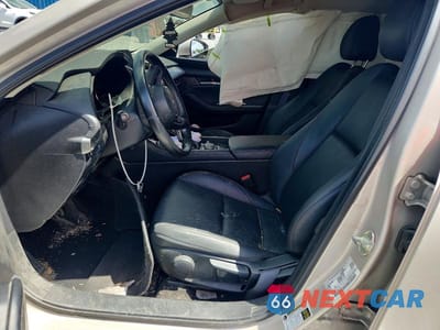 Zdjęcie 7 z 12 samochodu: 2022 MAZDA 3 SELECT VIN:3MZBPABL2NM311593 - miniatura