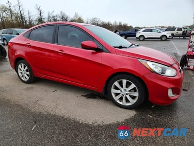 Czwarte zdjęcie samochodu z boku: 2013 HYUNDAI ACCENT GLS VIN:KMHCU4AE3DU404892 - miniatura