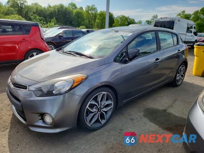 2016 KIA FORTE SX KNAFZ5A35G5592172 - główne zdjęcie licytacji z USA - miniatura