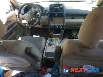 Zdjęcie 8 z 13 samochodu: 2005 HONDA CR-V LX VIN:JHLRD78505C061605 - miniatura