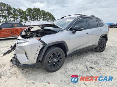 2025 TOYOTA RAV4 XSE JTME6RFV8SD576197 - główne zdjęcie licytacji z USA - miniatura