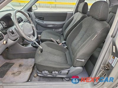 Zdjęcie 7 z 12 samochodu: 2005 HYUNDAI ACCENT GS VIN:KMHCG35C75U322188 - miniatura