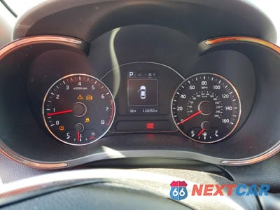 Zdjęcie 9 z 12 samochodu: 2018 KIA FORTE LX VIN:3KPFL4A7XJE196509 - miniatura