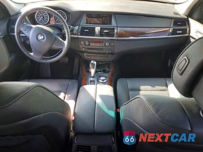 Zdjęcie 8 z 13 samochodu: 2008 BMW X5 3.0I VIN:5UXFE43518L003265 - miniatura