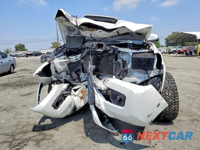 Piąte zdjęcie samochodu w środku: 2023 TOYOTA TACOMA TRD SPORT VIN:3TMDZ5BN6PM158864 - miniatura