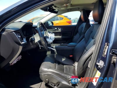 Zdjęcie 7 z 13 samochodu: 2020 VOLVO S60 T5 MOMENTUM VIN:7JR102FK9LG047811 - miniatura