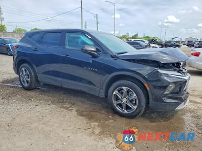 Czwarte zdjęcie samochodu z boku: 2025 CHEVROLET BLAZER 2LT VIN:3GNKBCR45SS269124 - miniatura