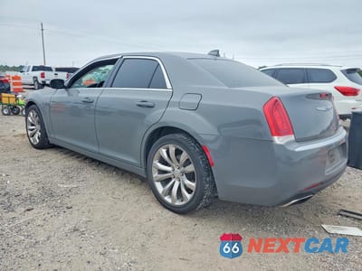 Drugie zdjęcie samochodu z przodu: 2019 CHRYSLER 300 TOURING VIN:2C3CCAAG4KH663127 - miniatura