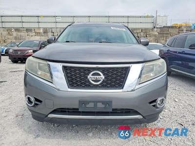 Piąte zdjęcie samochodu w środku: 2016 NISSAN PATHFINDER SV VIN:5N1AR2MM9GC628758 - miniatura