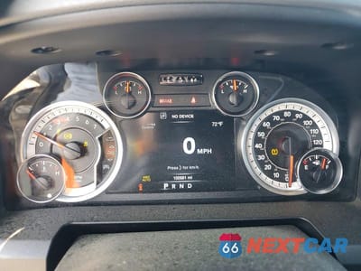Zdjęcie 9 z 12 samochodu: 2016 RAM 1500 SLT VIN:1C6RR7LT1GS366924 - miniatura