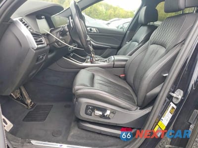 Zdjęcie 7 z 13 samochodu: 2023 BMW X5 XDRIVE45E VIN:5UXTA6C06P9P79899 - miniatura
